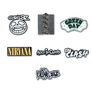 Emaliowana przypinka inspirowana alternatywnym zespołem rockowym | Vintage Music Pins, kolekcjonerska przypinka rockowa do kurtki, plecaka, czapki, prezent dla miłośników muzyki