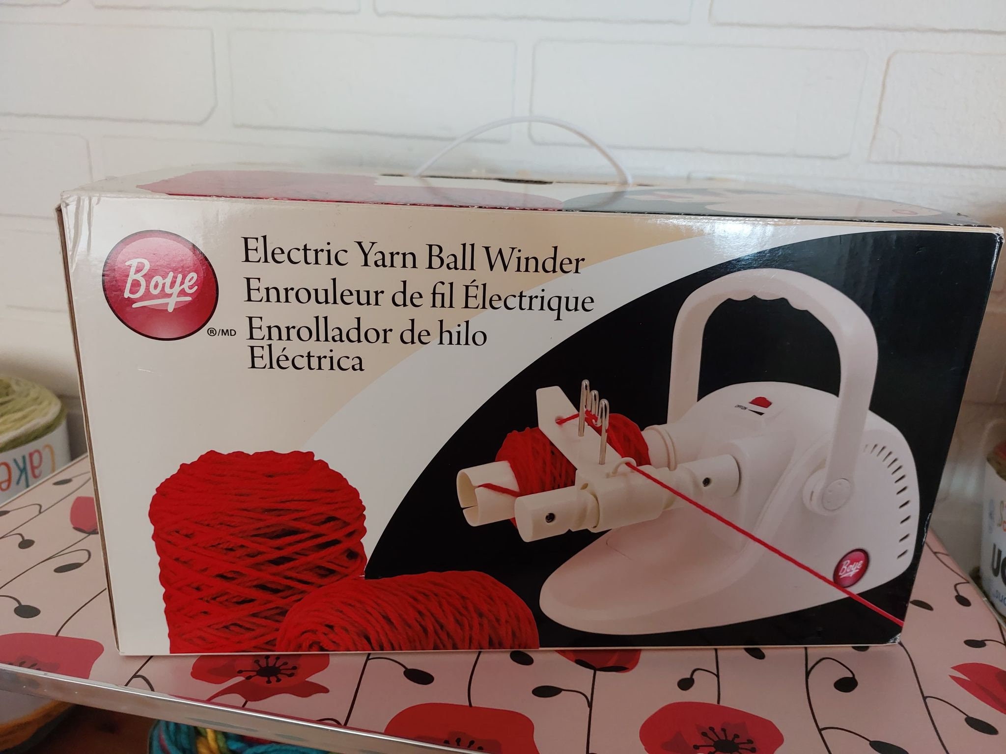 Knitting Instructional Video - How To Use a Boye Electric Ball Winder 