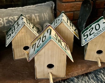 Casas para pájaros recicladas (pequeñas)