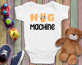 Knuffel machine bodysuit, douchegift, babyjongen bodysuit, babymeisje kleding, knuffel me babykleding, baby bodysuit, schattige babykleding, knuffel me rompertje