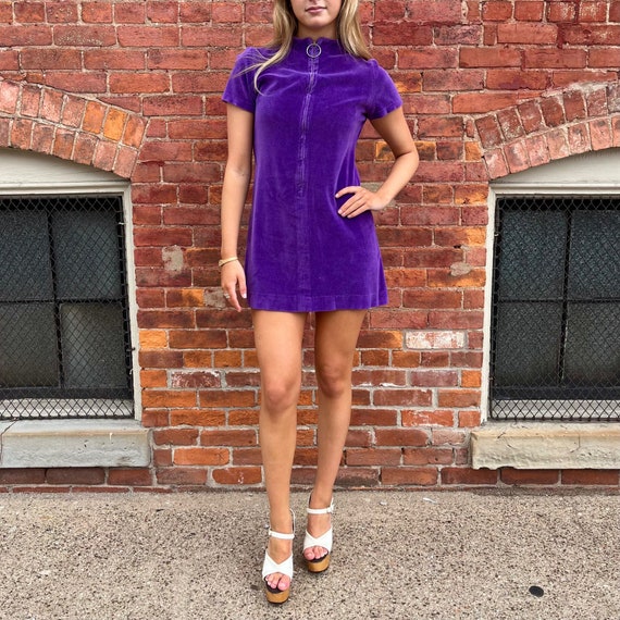 1960s Purple Velvet Mini Dress | Bust 36-40 | Cir… - image 2