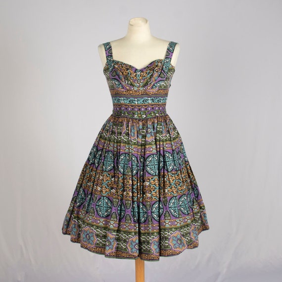 50s Turkish Kilim Pattern Dress | Bust 34 | Waist… - image 1