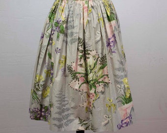 1950s Grey Floral Skirt | Waist 26 | Small | Vintage VTG