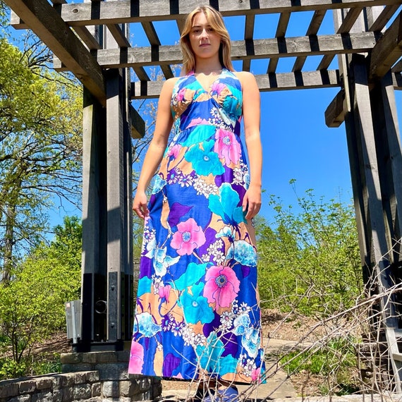 70s Blue & Pink Hawaiian Print Dress | Vintage 70s Blue & Pink Hawaiian Print Dress | Vintage