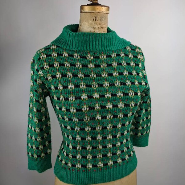50s Green Orlon Acrylic Pullover Sweater Top | Small Medium | Bust 34-36 | Waist 28-30  | Turtle Neck | Bombshell | Pin Up | Vintage VTG S M