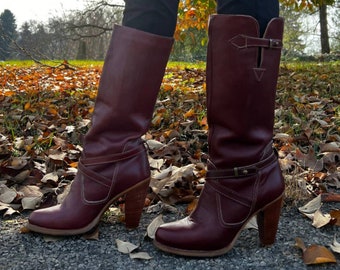 1980s Red Knee-High Boots | Size 6 | Vintage VTG