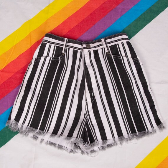 80s Black & White Striped Shorts | Waist 27