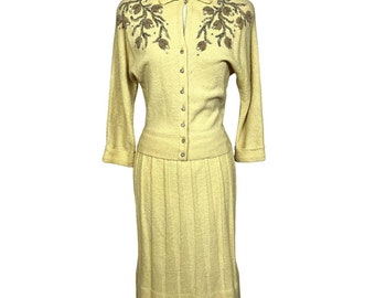 1950s Pale Yellow Knit Skirt Set | Button Up | Bust 32-36 | Waist 28-32 | VTG Vintage