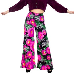1960s Hot Pink Floral Bellbottom Pants | Waist 24 | Vintage