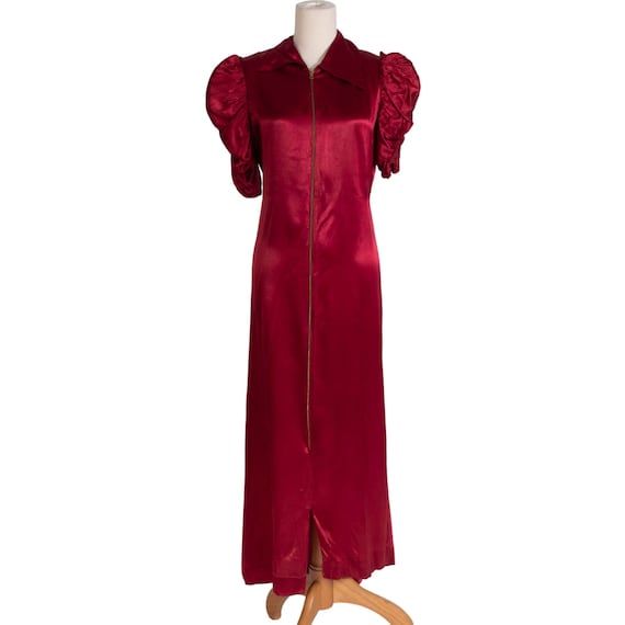 1940s satin dressing gown 1940s Satin Dressing Gown | Bust 36