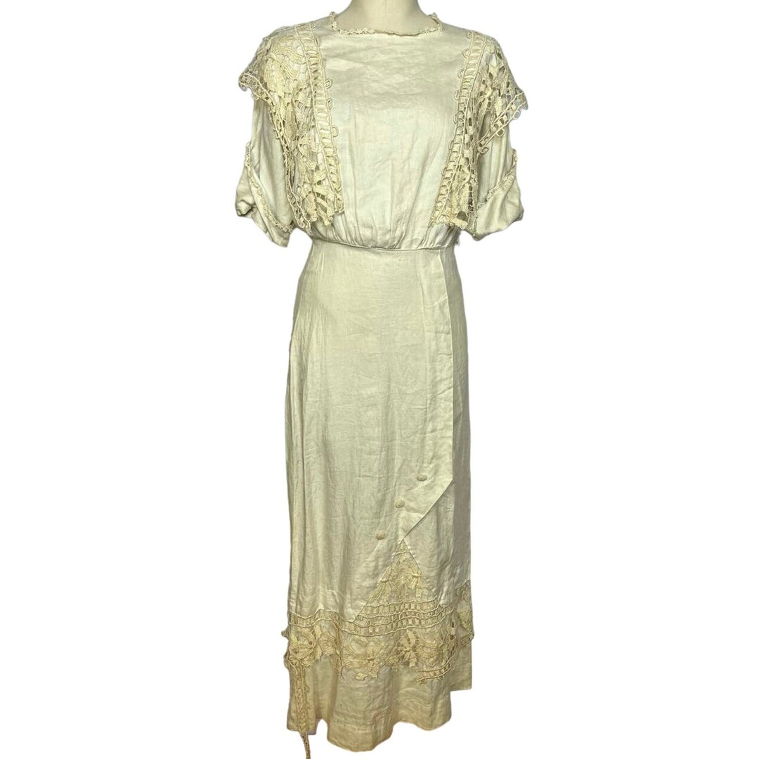 Vintage Lace Dress-Bust 34 to 36 main image 1