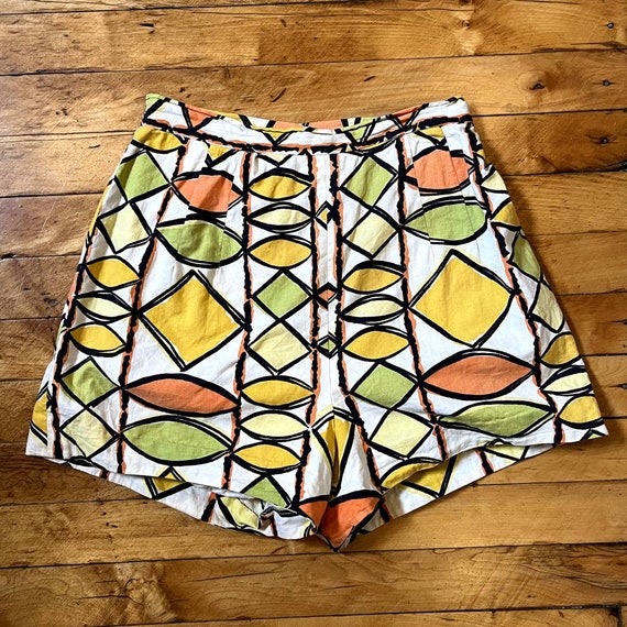 60s Ultra High Rise Patterned Shorts | Waist 25" |