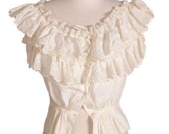 Antique White Ruffle Top | Bust 30-32" | Vintage