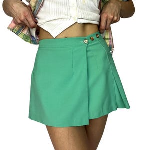 1970s Green Pleated Mini Skirt | XS | Vintage
