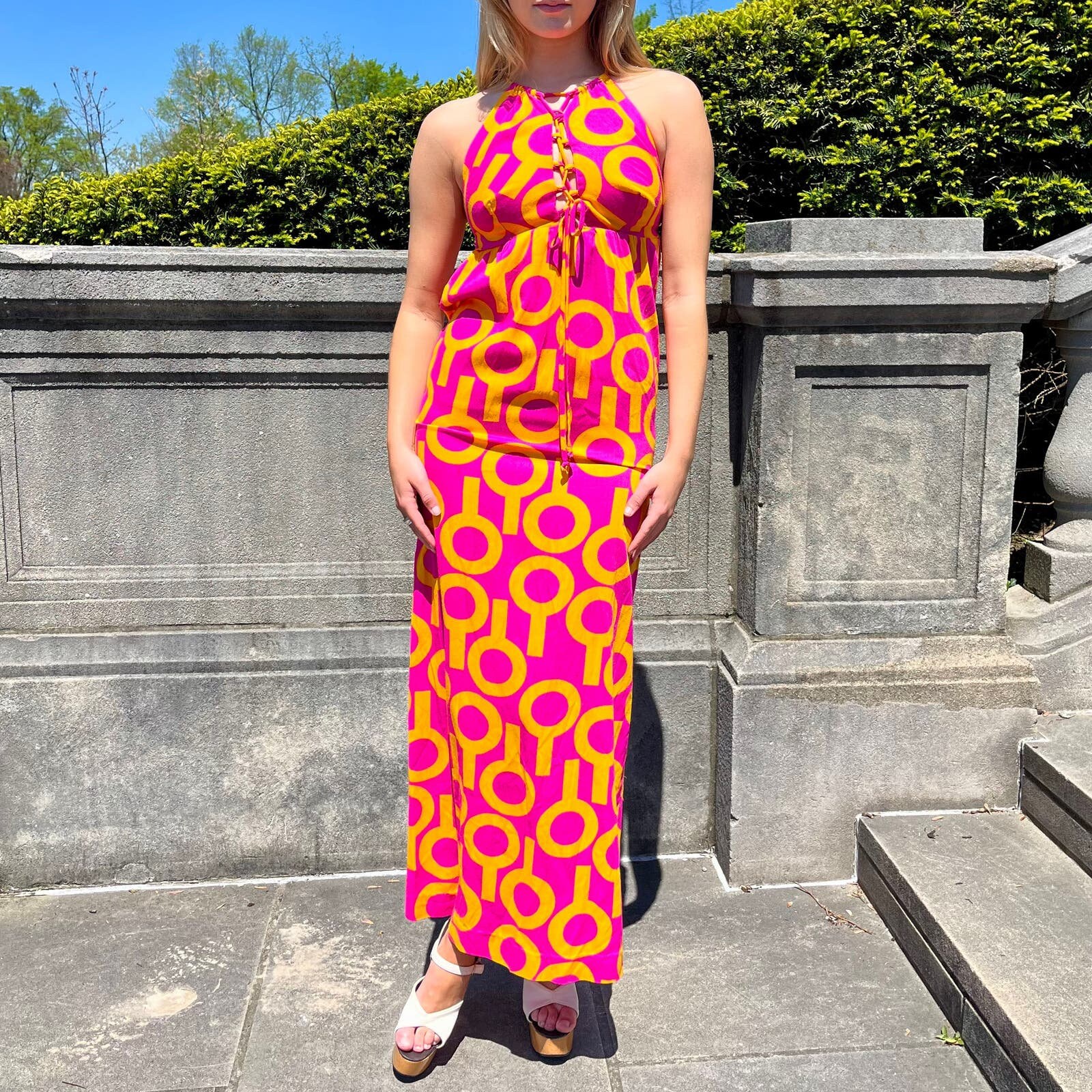 fiona bruce green halter neck dress 1970s 60s MOD Maxi | Hot Pink & Yellow | Printed Maxi | Vintage style:modern