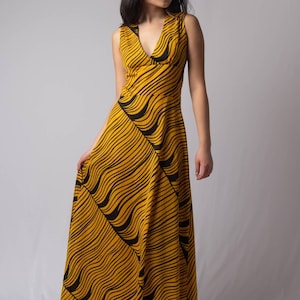 70s Yellow & Black Striped Dress | Bust 32&quot; | VTG Vintage