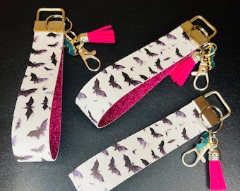 Halloween wristlet/Spooky cute key fob/Faux leather bats