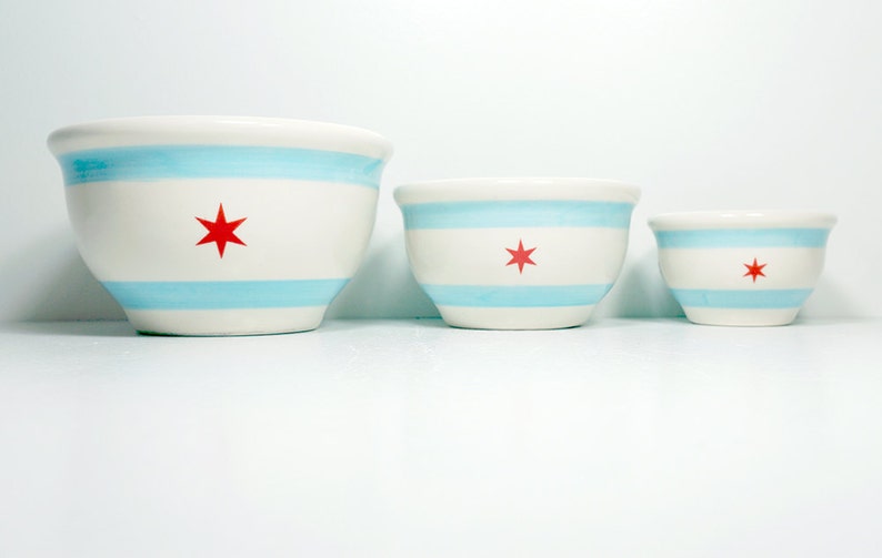 NESTING Serving Bowl set with the Chicago Flag design Easy to put away,a great Wedding Gift New Home Gift