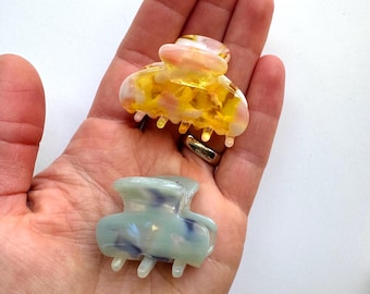 Small Hair Claw Clip – Pastel Resin Mini Claw