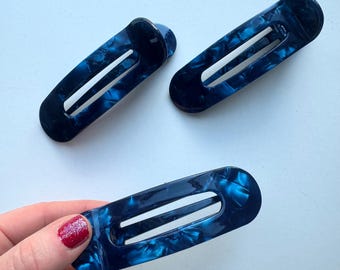 Marbled Blue Hair Claw Clip – Strong Grip, Flat Design
