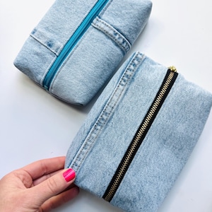 denim zipper pouch - upcycled jean pouch - denim make up bag - zipper pouch - cosmetic pouch - gift teen girls - blue denim pouch - boxy bag