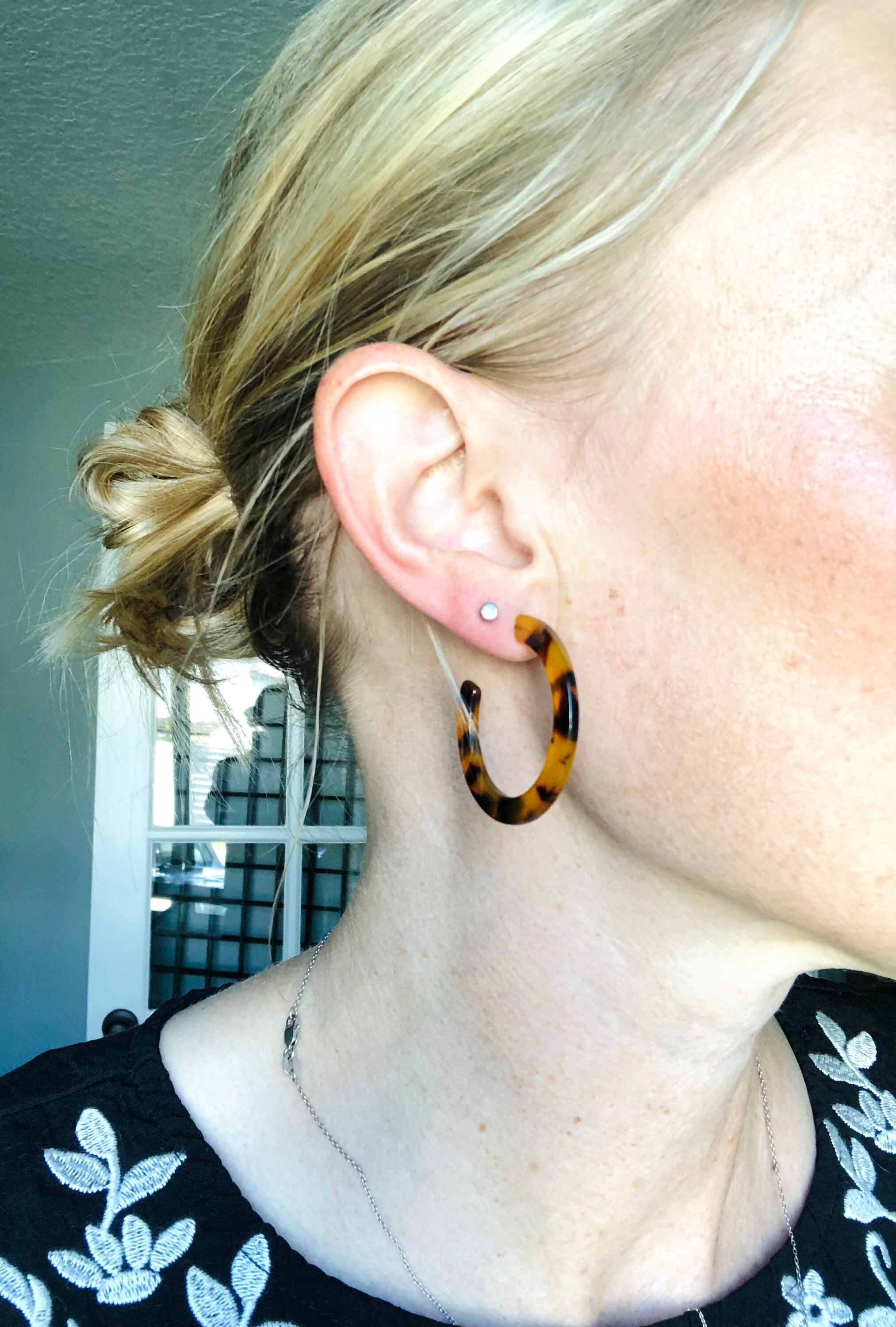 Mini tortoise hoop earrings best sale