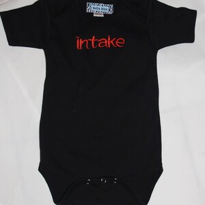 Baby embroidery gifts, Baby onesie funny, Baby onsie funny, Daddys Little Gear Head, Car Enthusiasts Custom NB to 18 mths Black afbeelding 2
