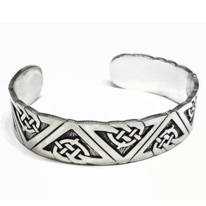 Celtic Knot Cuff Bracelet *  Unisex Geometric Bold Pattern Boxed