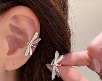 Eenvoudige en elegante libeloormanchet, geen piercing vereist, uniek en niche-ontwerp, perfect voor dagelijks gebruik, werk en feesten, 1-stuk