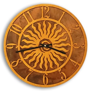 Tableau Sun Clock, Sunburst Wall Clock with Wood Face Mounted on Rusted Steel Back afbeelding 5