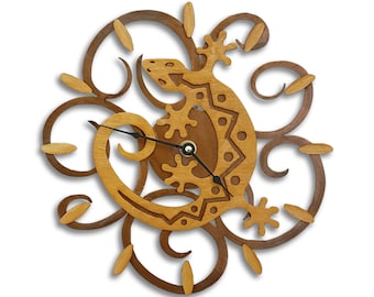 Gecko Lizard Wall Clock – Southwest Gold Wood & Rusted Steel