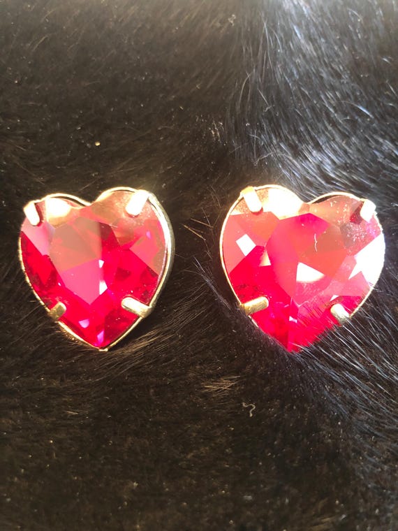 Ruby red pierced heart earrings - image 4