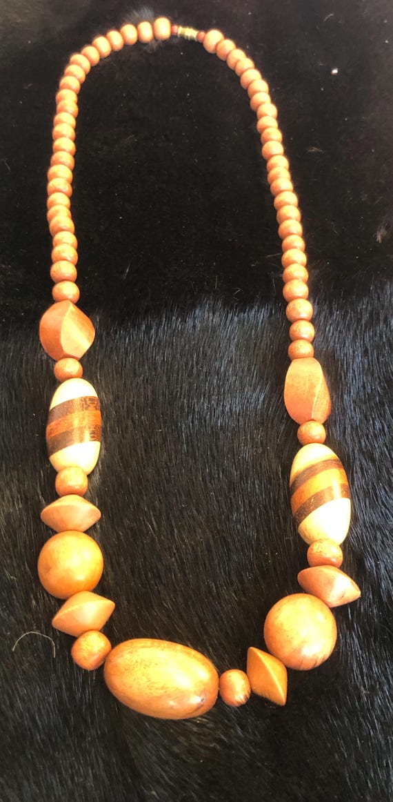 Vintage unbranded bohemian chunky wooden bead necklace