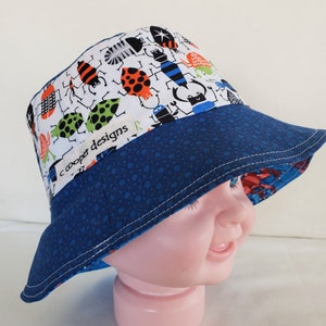Reversible Bucket Hat- 12-24 months-Insects-Frogs-Kids Sun Hat