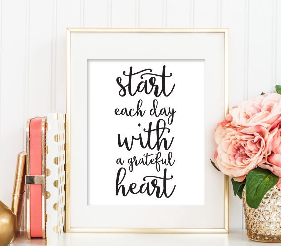 Christian PRINTABLE ART Start each day with a grateful heart | Etsy