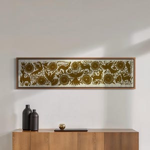 Enorme Bordado Tenango Hecho a Mano en Color Dorado-Tapizado Otomi Horizontal XXL 188 cm x 42 cm (SIN MARCO)