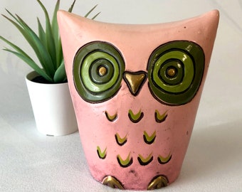 Vintage- Owl - Pink - Coin Bank - Collectible - Kids room decor - New baby gift - Gift for girls - Piggy Bank - Adult Bank - cute bird decor