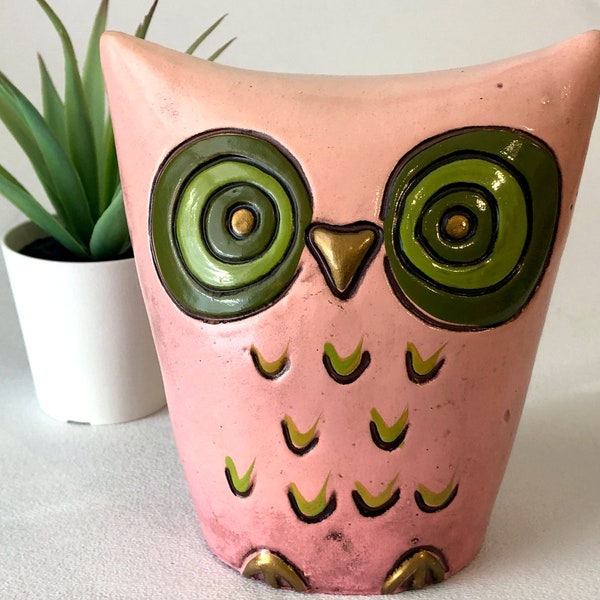 Vintage- Owl - Pink - Coin Bank - Collectible - Kids room decor - New baby gift - Gift for girls - Piggy Bank - Adult Bank - cute bird decor