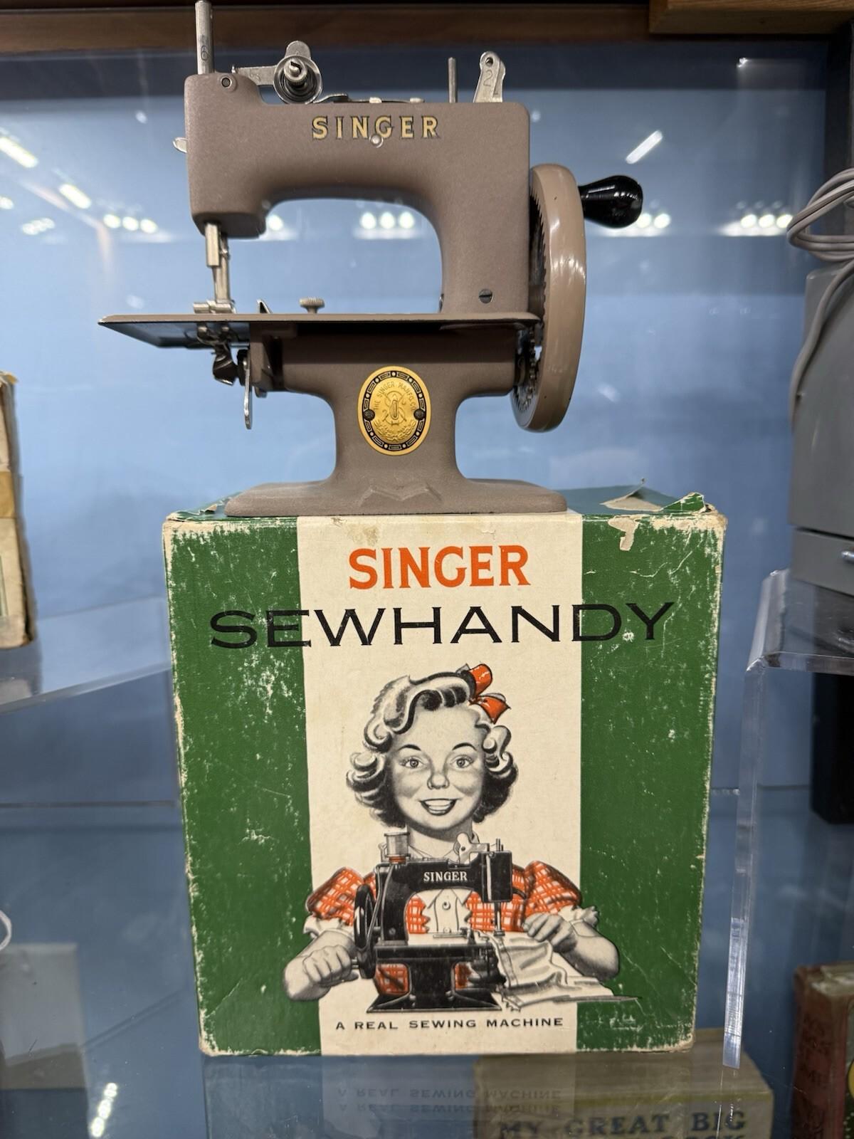 Singer Sewhandy 20 - Etsy