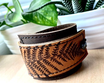 Fern Print Leather Wrap Bracelet – Sienna Brown Cuff - Nature Jewelry - Adjustable Size
