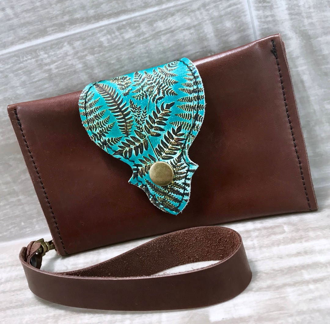 Leather Wallet Passport Holder Phone Case Wallet Wrist Strap Zipper