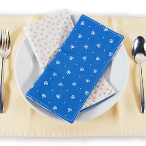 Butterfly Fabric Napkins, Set of 4, Blue Cotton Cloth Napkins, For Easy Family Dinners, Picnics and Lunchboxes, Eco Friendly and Washable Bild 2