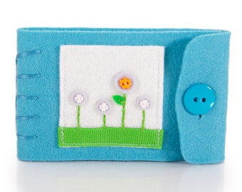 Small Sewing Case, Travel Size Needle and Thread Holder, Embroidered Felt Flowers on Turquoise Wool Felt Book, Sewing Project Organizer