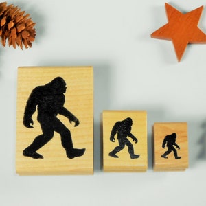 Sello de goma montado con silueta de Bigfoot: 3 tamaños, a elegir: Sasquatch, Yeti, aventuras en la naturaleza, acampada, vida salvaje