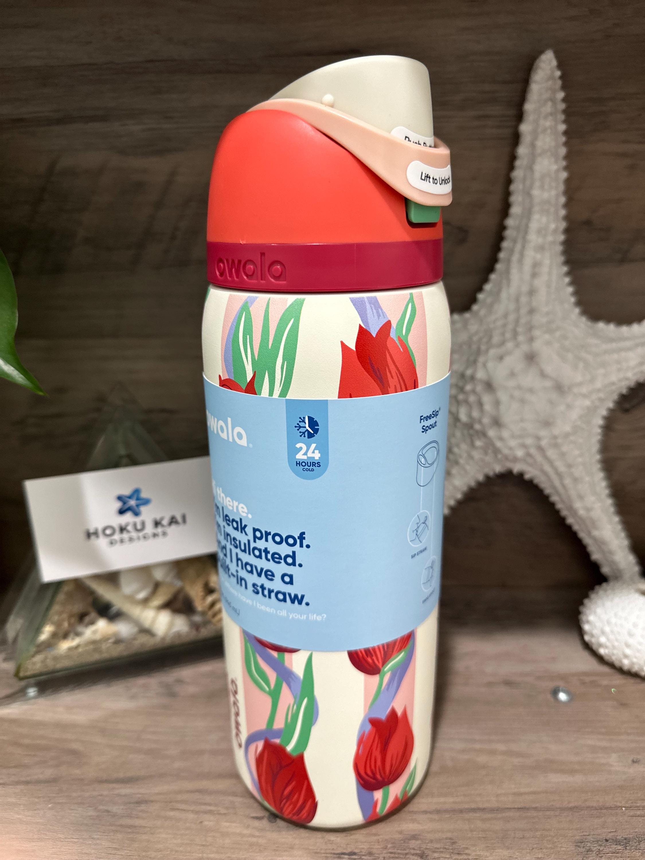 32oz Urban Outfitters Exclusive Owala, Includes Custom Engraving