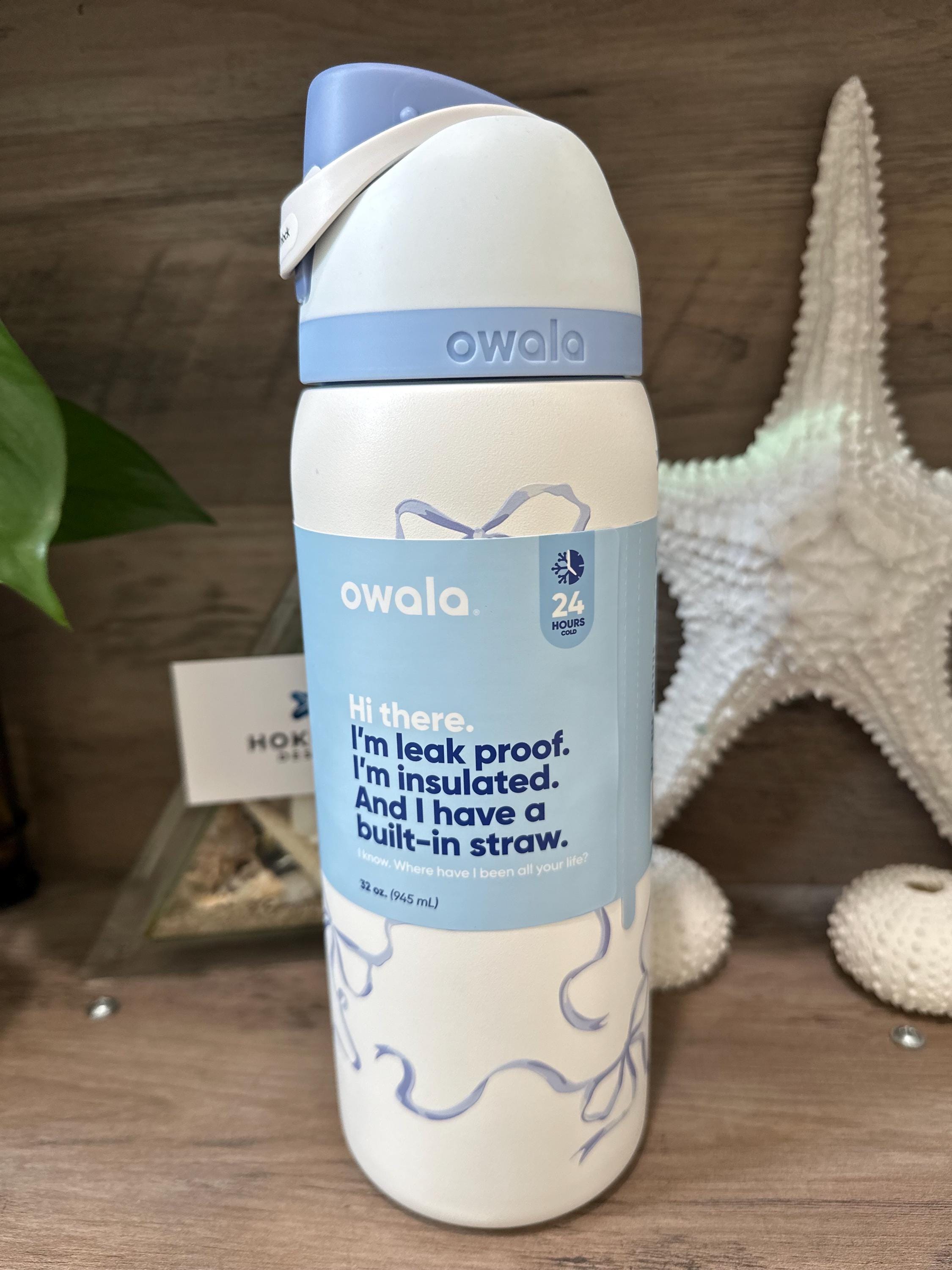 Owala bow blue water bottle - Etsy 日本