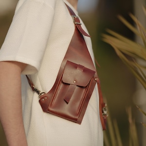leather holster bag, holster bag, travel bag, shoulder bag