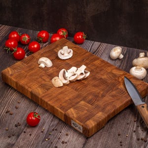Custom Chopping Board, Wooden BBQ Board, Meat Carving Board, Personalized Steak Board, Custom Gift for BBQ Lover, Gift for Grill Master