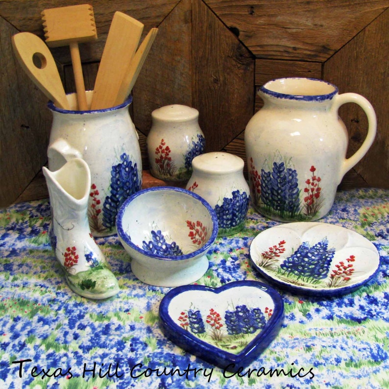 Ceramic Heart Shape Spoon Rest Made to Order Hand Painted Texas Bluebonnet Wildflowers Spring Flower Kitchen Decor,Hill Country Gift