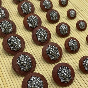 Lion Emblem Tan Button Set: Coats, Jackets, Cardigans - 6 Piece image 5